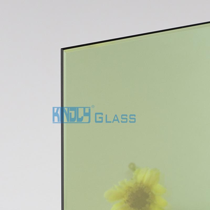 4-8mm Natural Green Hard Coated Glass